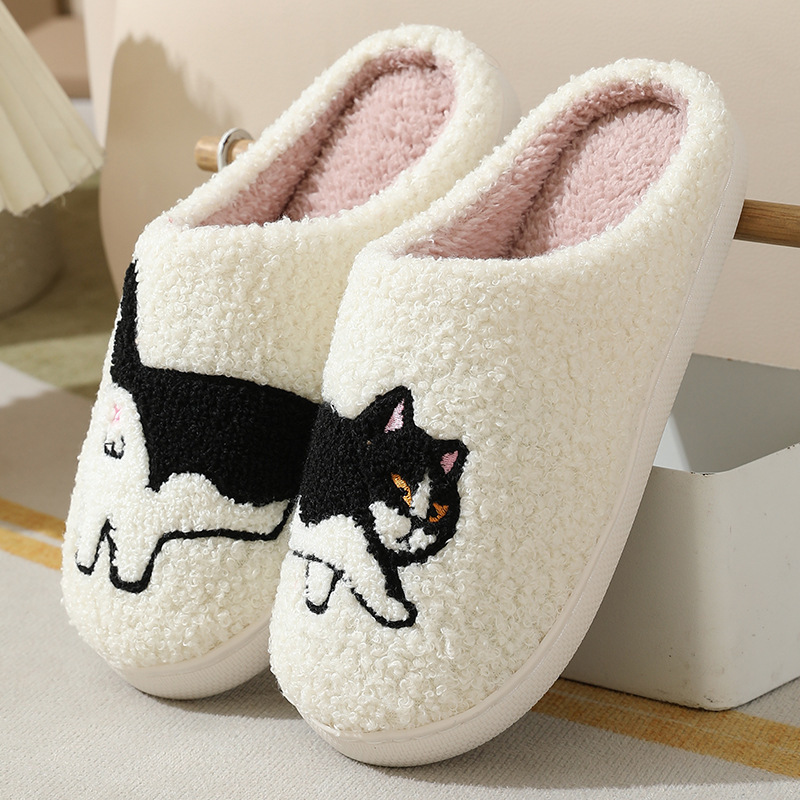 Embroidery Garments - Kışlık Peluş Sevimli Dachshund Nakışlı Ev