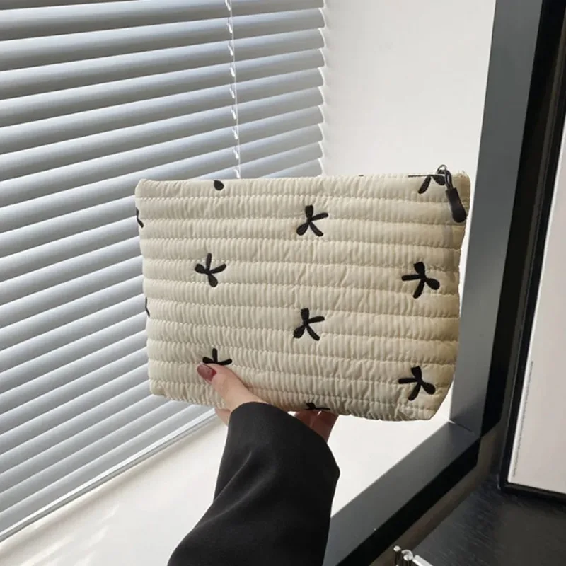 Sevimli Fermuarlı Makyaj Çanta - Embroidery Bag incelemesi ve fiyatı